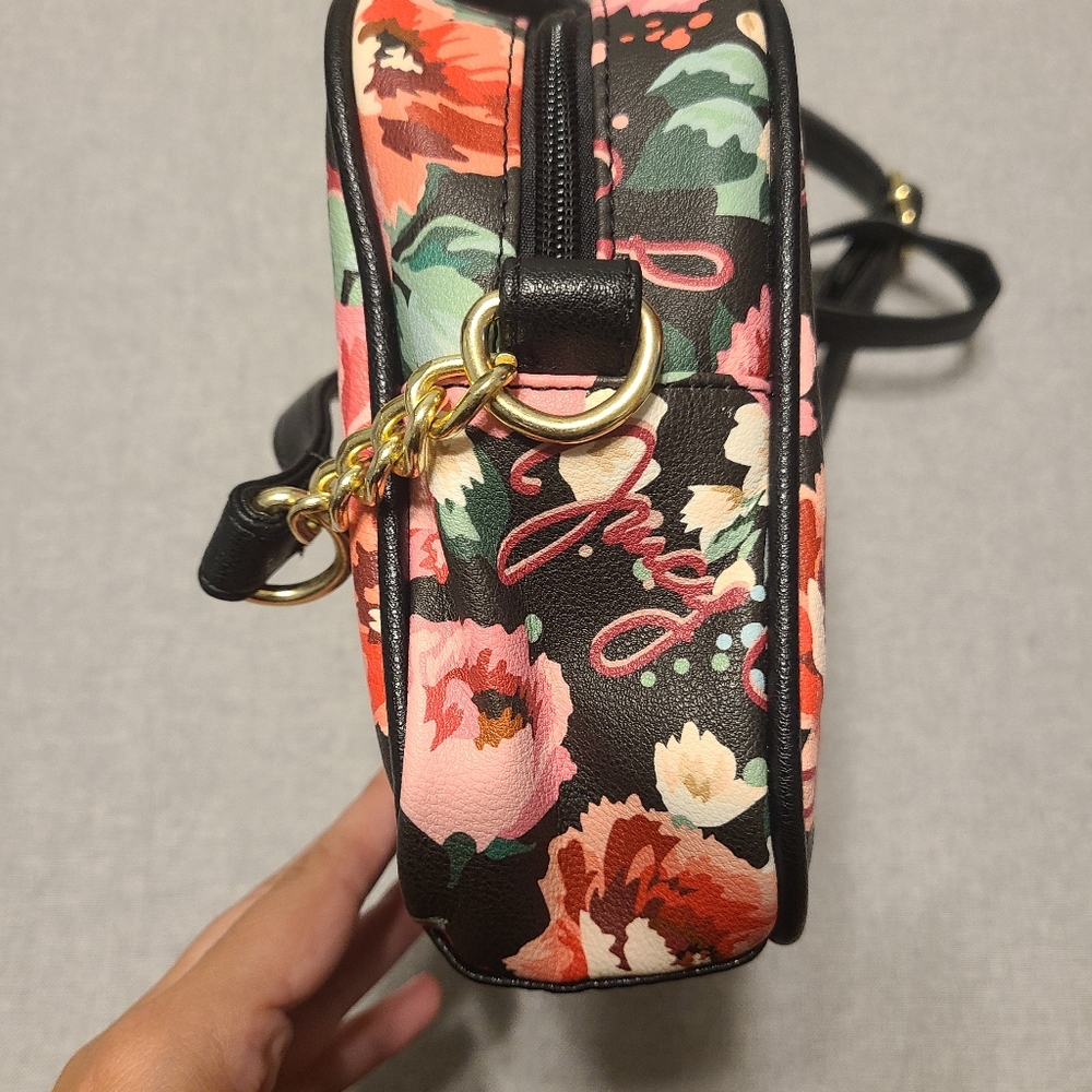 NWOT Juicy Couture Red Pink Floral Flower Black Leather Trim Purse - Picture 5 of 9